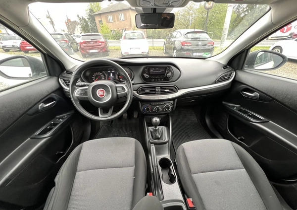Fiat Tipo cena 47500 przebieg: 47451, rok produkcji 2019 z Biała małe 211